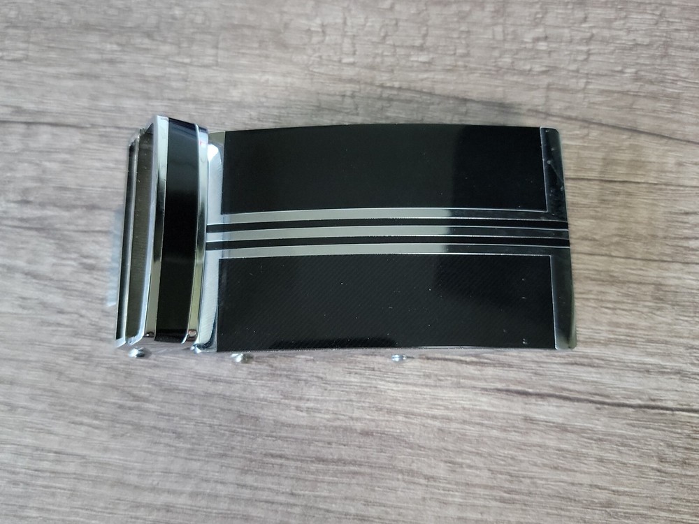 Metal Silver / Black Buckle Belt
