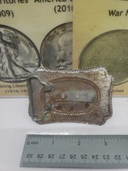 belt buckle