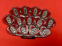 Unknown To Me! Red And Silver Color Heart Pattern. – Half Of Belt Buckle?