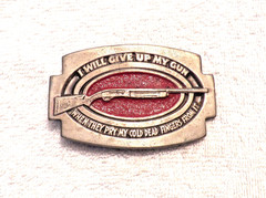 CLASSIC BELT BUCKLE GIVE UP GUN WHEN PRY IT FROM MY COLD DEAD F SILVER TONE BB13