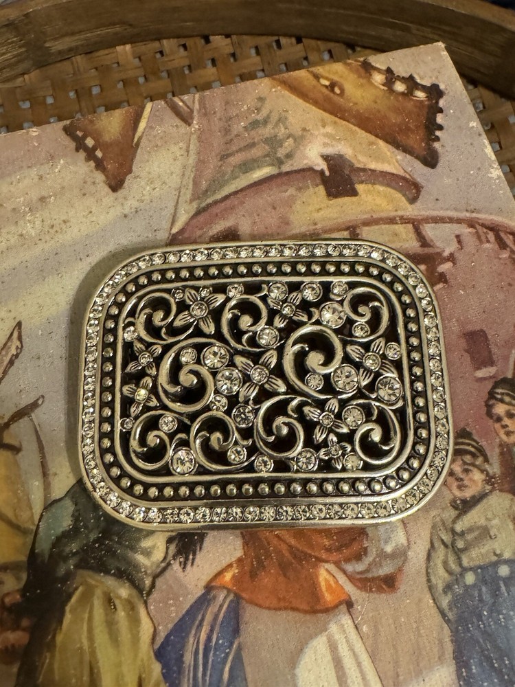 Rhinestone Belt Buckle Rectangle Floral Silver Bling Filigree Accents
