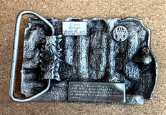 SOLID PEWTER BELT BUCKLE, « GOLF » 3-D DESIGN, SISKIYOU BUCKLE CO. 1985