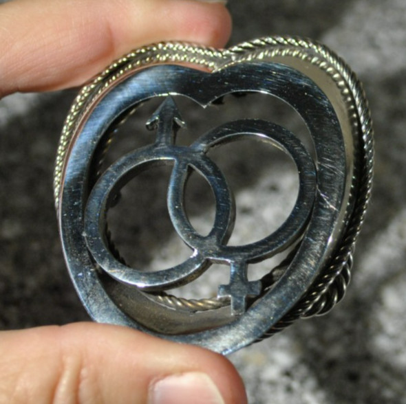 Handcrafted Marriage Unity Love Heart Belt Buckle – Heavy, Beautiful