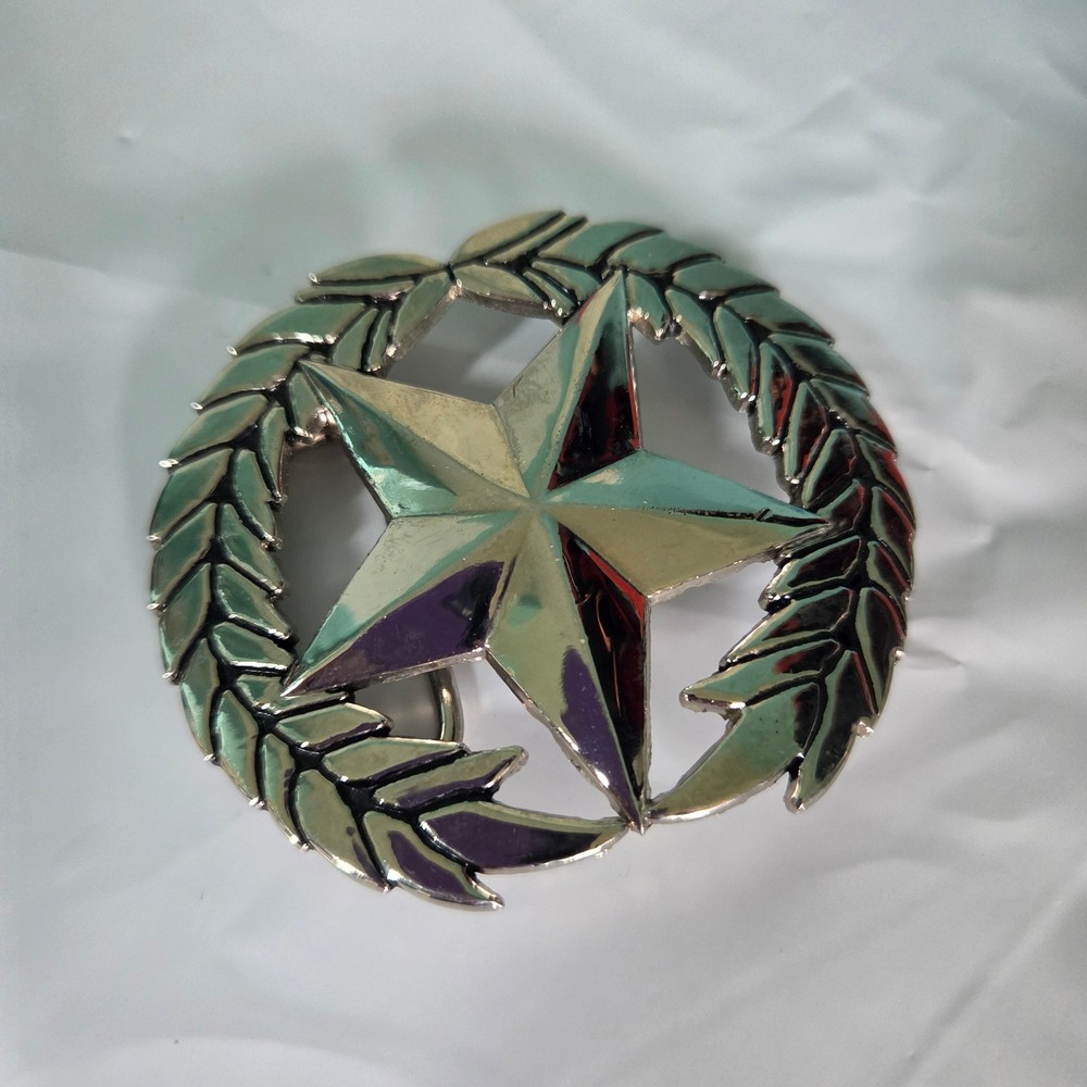 Silver Star Laurel Wreath Belt Buckle Western Americana Military Style Accessory