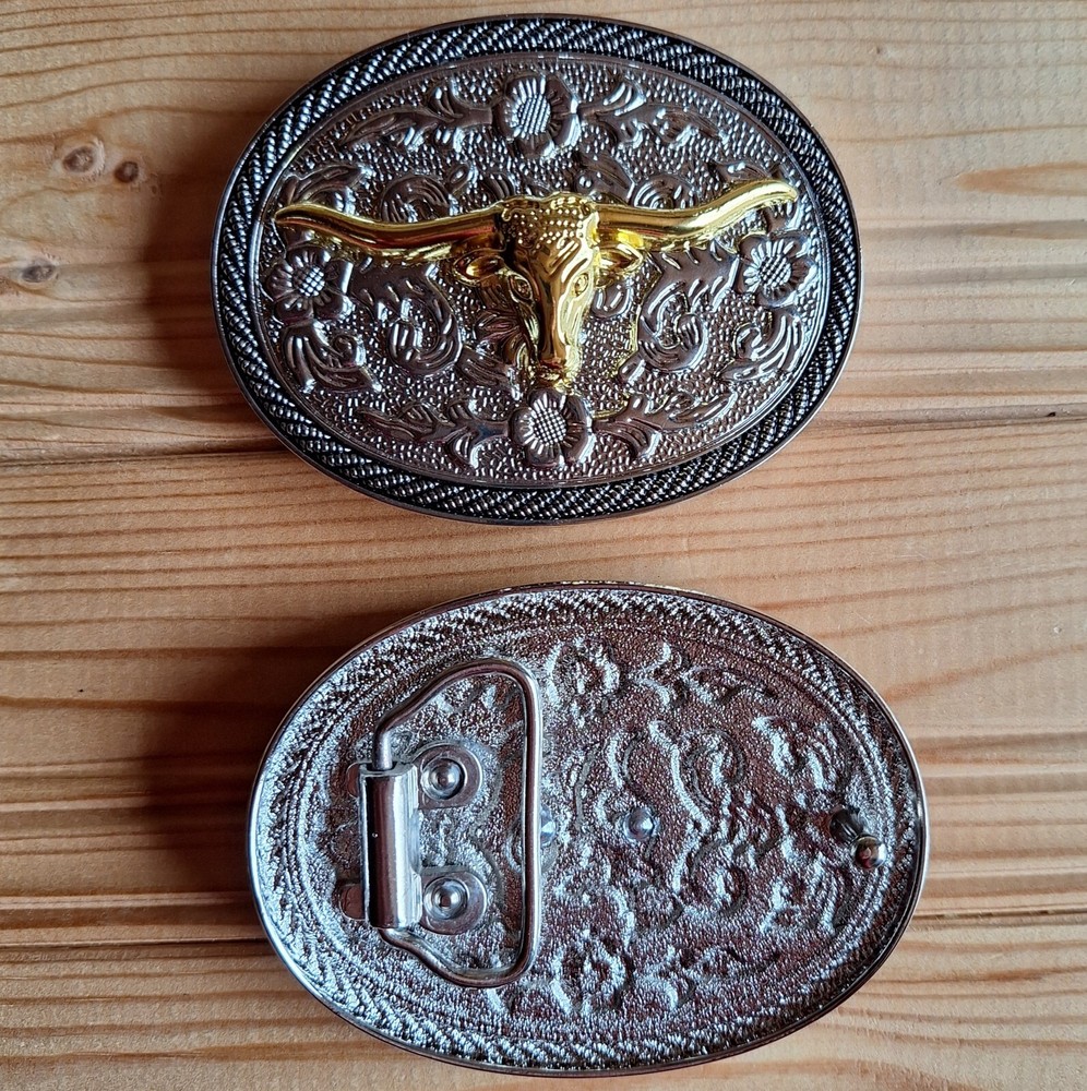 Long horns Bull western country oval silver & gold belt buckle