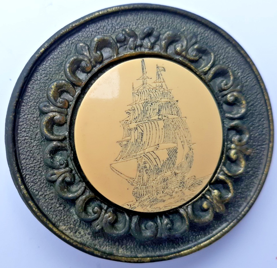 vintage 1970s Oden round belt buckle 3 mast sailing ship 2.5&Prime; round