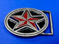 Moving Reversible Star (Red or Black) Belt Buckle by Heavy Metal Manufacturing
