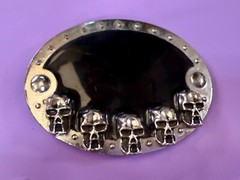 Five Skull&rsquo;s Head Black Enameled Halloween Gothic Punk Silver Color Belt Buckle