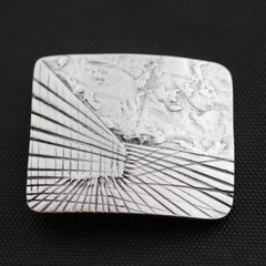 Perspective Lines Belt Buckle with Textured Relief in Antique Silver Look