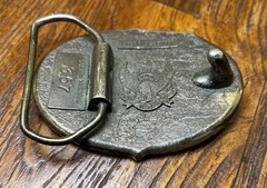 « Dazzle &lsquo;Em With Brilliance or Baffle &lsquo;Em With Bullshit » Funny Joke Belt Buckle