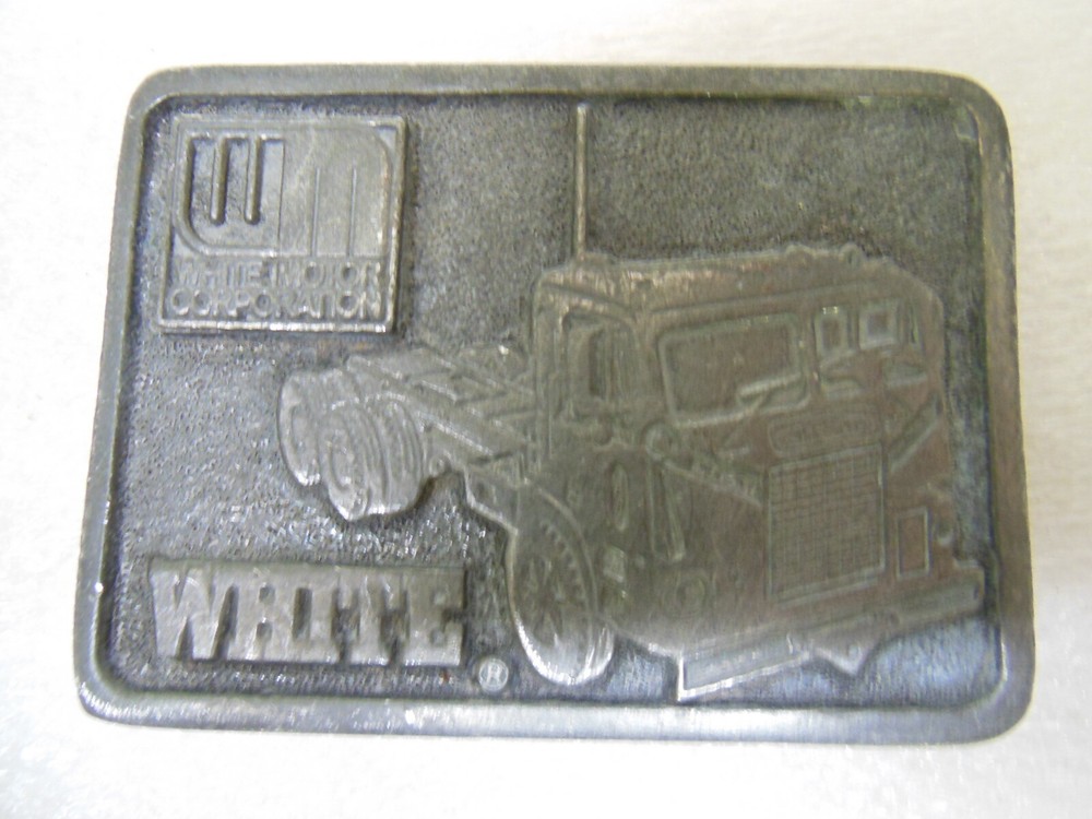 WHITE MOTOR CORPORATION Men&rsquo;s Belt Buckle – BIG DIESEL TRUCK – 1976