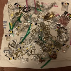 LOT OF 200 ITEMS: BUCKLES/ADDITIONAL ITEMS- VARIOUS STYLES AND DESIGNS – BOX 2