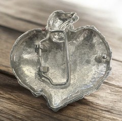 TRUE LOVE FLAMING HEART WITH BARBED WIRE BELT BUCKLE TATTOO STYLE US MADE NEW!