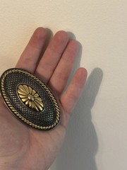 Men&rsquo;s Western Oval Floral Belt Buckle Gold & Silver Tone Metal
