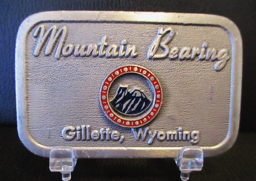 Mountain Bearing Gillette Wyoming Pewter Belt Buckle Vintage Collectible HitLine