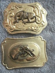 VINTAGE LOT OF 2 1970&rsquo;s WESTERN STYLE GOLD-TONED OVAL BELT BUCKLES