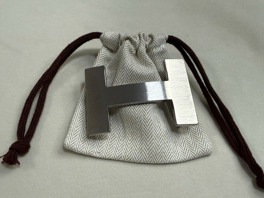 38mm Buckle Replacement Belt Buckle Brushed H Quizz with Pouch