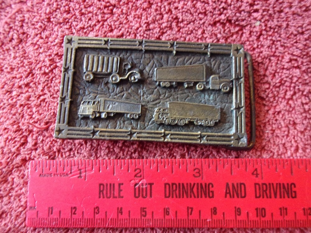 Vintage Belt Buckle Freight Liner Brass Semi truck tractor trailer Go Truckers !