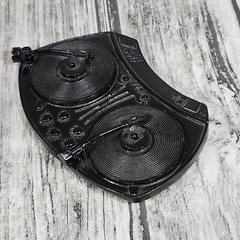 DJ Turn Tables Belt Buckle Moving Spinning Lots of Knobs Retro Y2K Music Disco