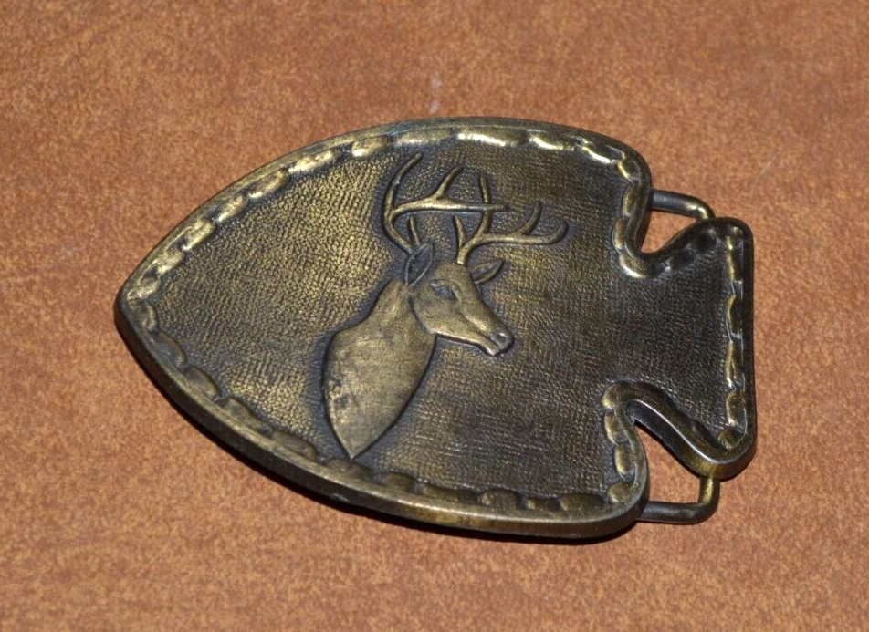 Vintage 1970&rsquo;s Solid Big Buck Whitetail Deer Arrowhead Design Belt Buckle