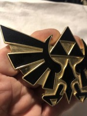 2007 LEGEND OF ZELDA Triforce NINTENDO Gold And Black BELT BUCKLE 4.75”