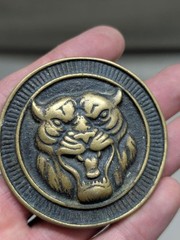 vintage 1970s belt buckle TIGER jaguar SOLID BRASS automobile CAT western cowboy