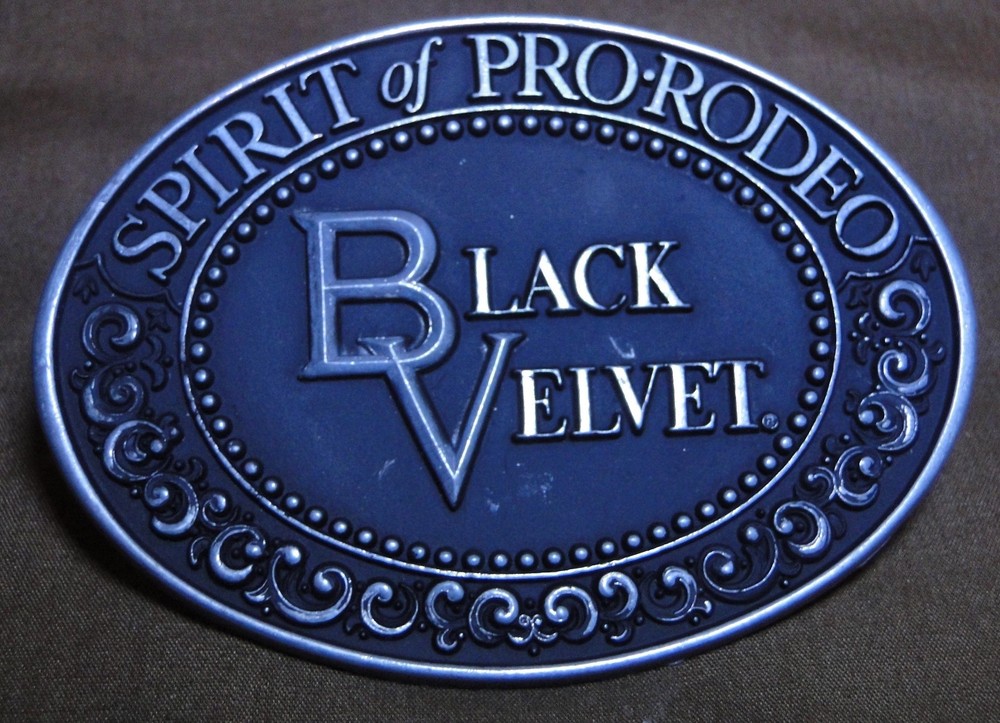 Belt Buckle – Black Velvet – Spirit of PRO RODEO – Blended Canadian Whisky, 80 p