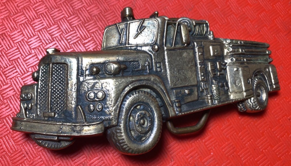 Cast Brass 1978 BARON BELT BUCKLE 6057 Antique FIRETRUCK PUMPER TRUCK ENGINE