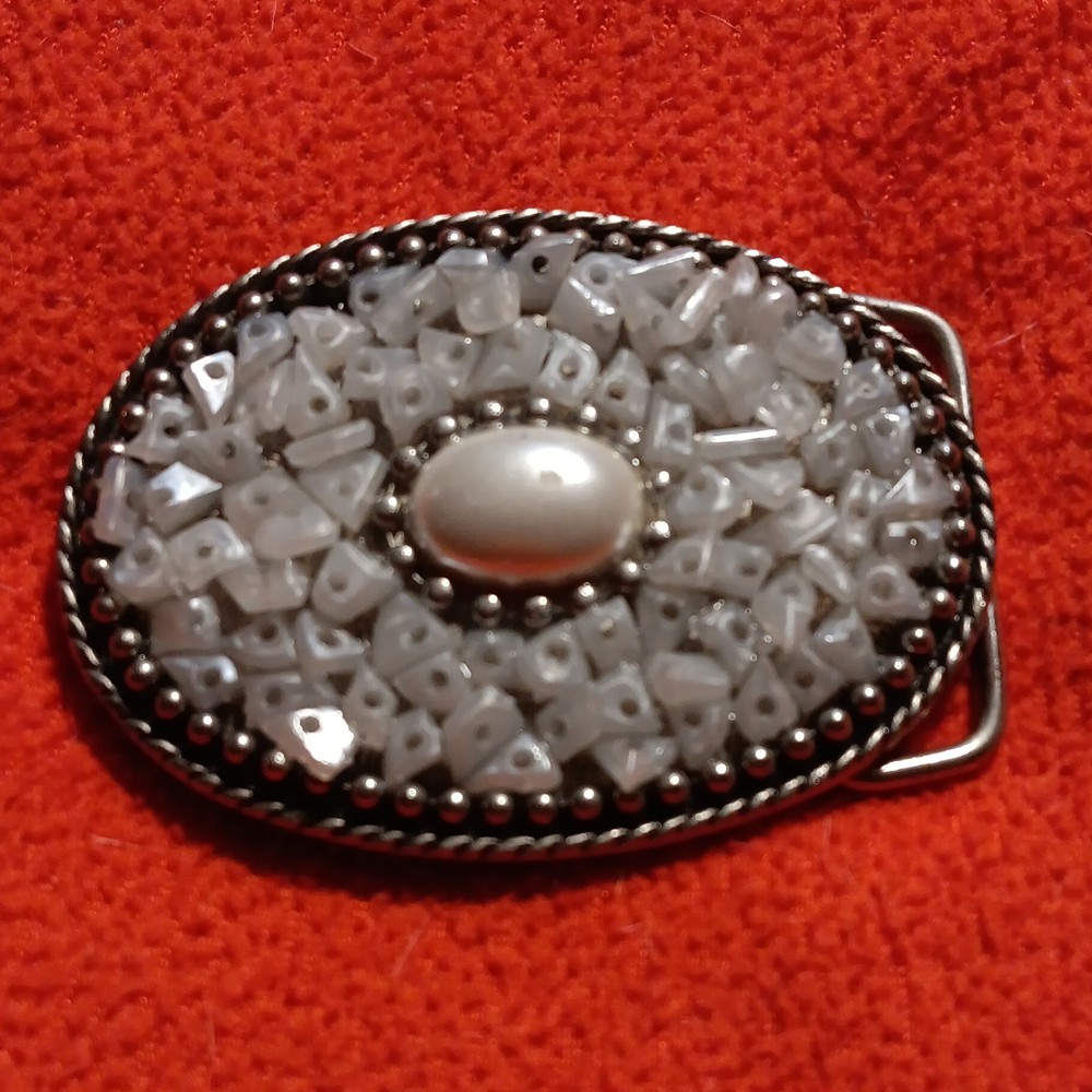 Men&rsquo;s Metal Western Oval Belt Buckle Silver Tone White Beaded Fits 1.5in