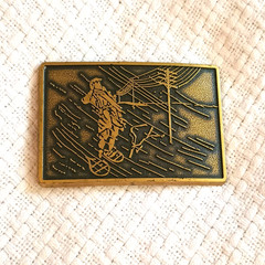 Vintage Lineman Men&rsquo;s Belt Buckle 3&Prime;x2&Prime; In Snow Storm Electric Power Made in USA