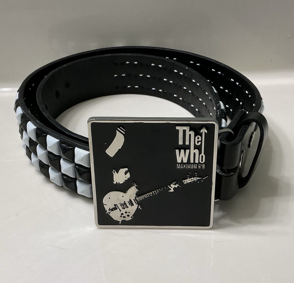 2005 THE WHO MAXIMUM R&B BELT BUCKLE & HOT TOPIC BELT SIZE 36