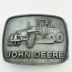 John Deere Motor Grader Belt Buckle Pewter Tone Tractor 1978 Vintage No Wear