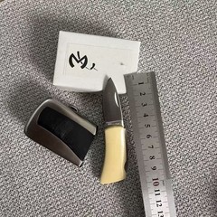 Commemorative multifunctional stainless steel belt buckle