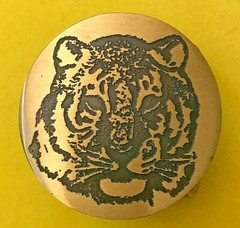 NEW BRASS BELT BUCKLES -With etched designs -some 2 1/2&Prime; Round & 3 1/4 x 2&Prime; Oval