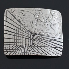 Perspective Lines Belt Buckle with Textured Relief in Antique Silver Look