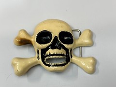 Skull And Crossbones – Silver & Black Enameled Cutout Belt Buckle By Fl&R