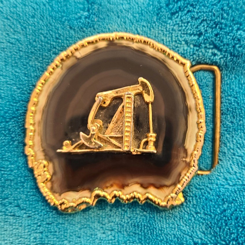 Vintage Agate Slice Oil Derrick pump Belt Buckle Gold Tone