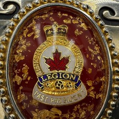 Royal Canadian Legion Past President Belt Buckle Maple Leaf Crown Silver Gold