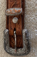 Western Vintage Men&rsquo;s Belt Buckle Custom Personalized Monogrammed Leather Belt