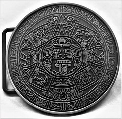 BELT BUCKLES Aztec Mayan Inca Calendar Antiqued Silver, Gray Circle Round NWOT!