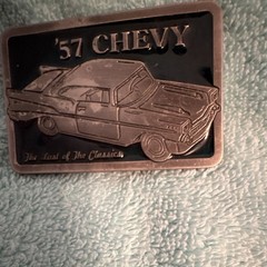 Chevrolet &rsquo;57 Chevy Men&rsquo;s Metal Western Belt Buckle Black/Silver Fits 1.5&Prime;