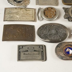 14x Vintage & Modern Belt Buckles w/ Various Themes 32310