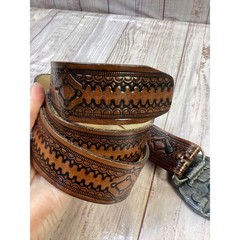 Vintage 1983 Siskiyou Square Dancing Belt Buckle with Tooled Leather Belt Brown