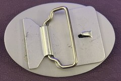 Longbow Safari 1986 Elephant Graphic Oval Belt Buckle Silver Metal Clip.