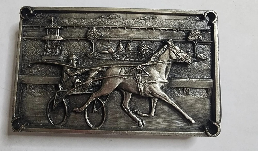 Vintage 1984 BERGAMOT BELT BUCKLE O-149 JOCKEY HORSE