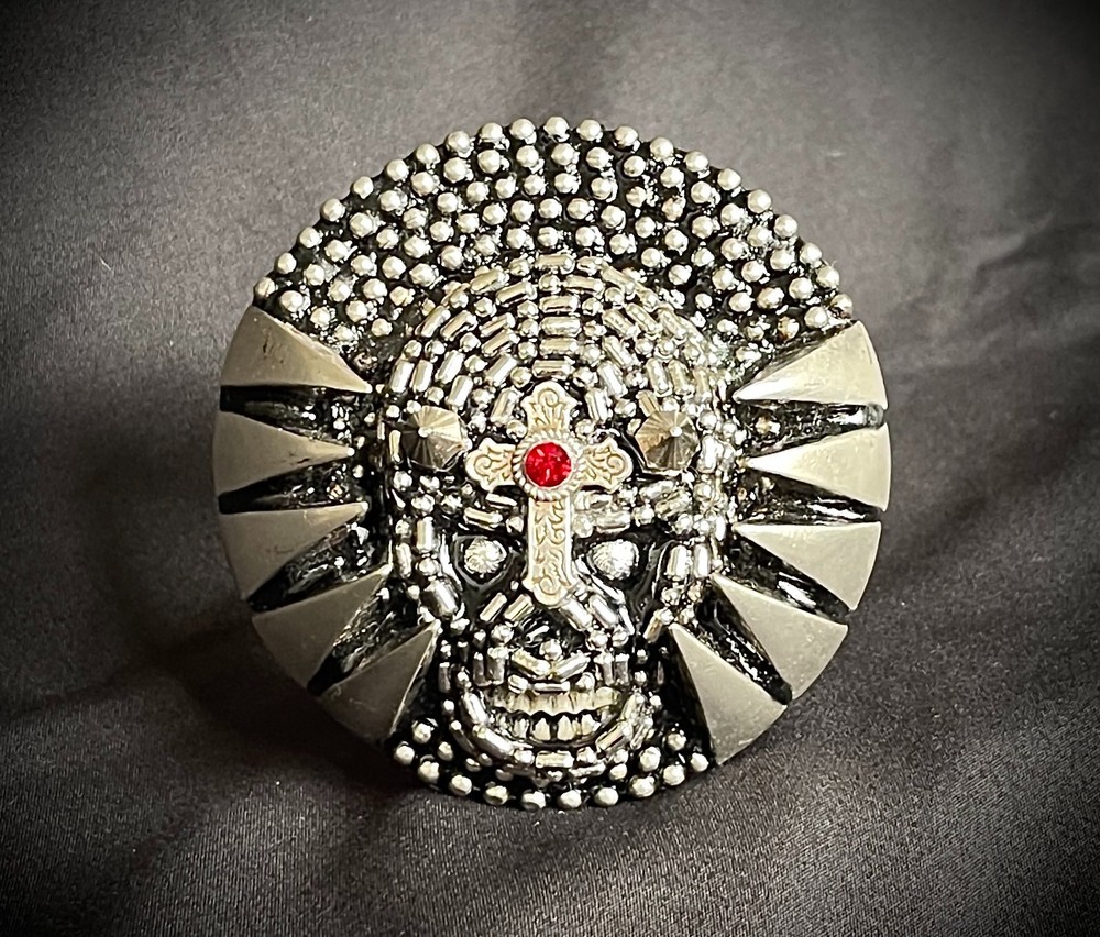 “War Cry: The Iron Martyr” Skull Gothic Ind. Belt Buckle OOAK Darren McNeese