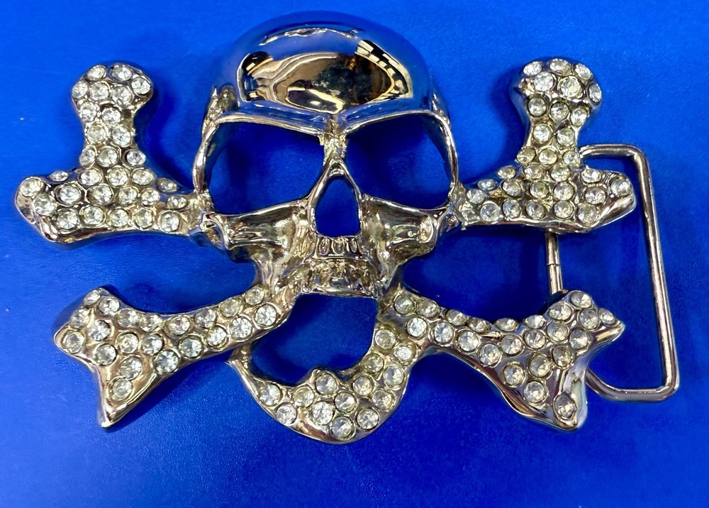 Skull and Crossbones – Clear Rhinestone Covered Cutout Gothic Punk Belt Buckle