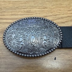 Vintage Western Cowboy Black Belt with Silver Tone Oval Belt Buckle Sz M See pic