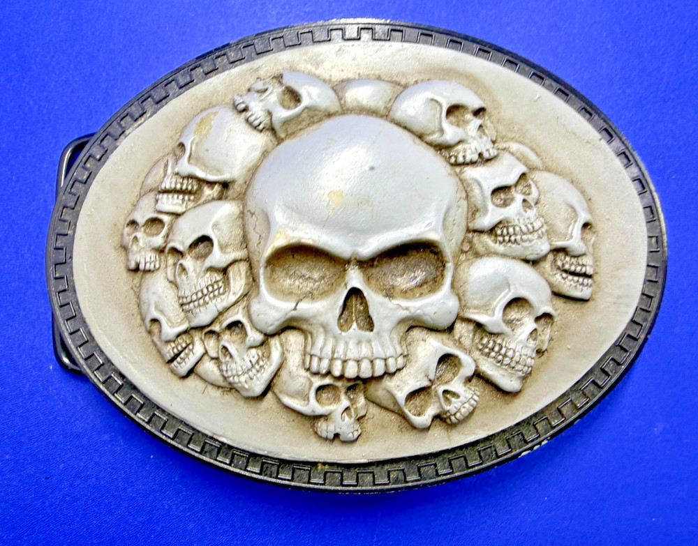 Multiple Skull Head Biker Gothic Punk Vibe Plastic Belt Buckle by Novelty