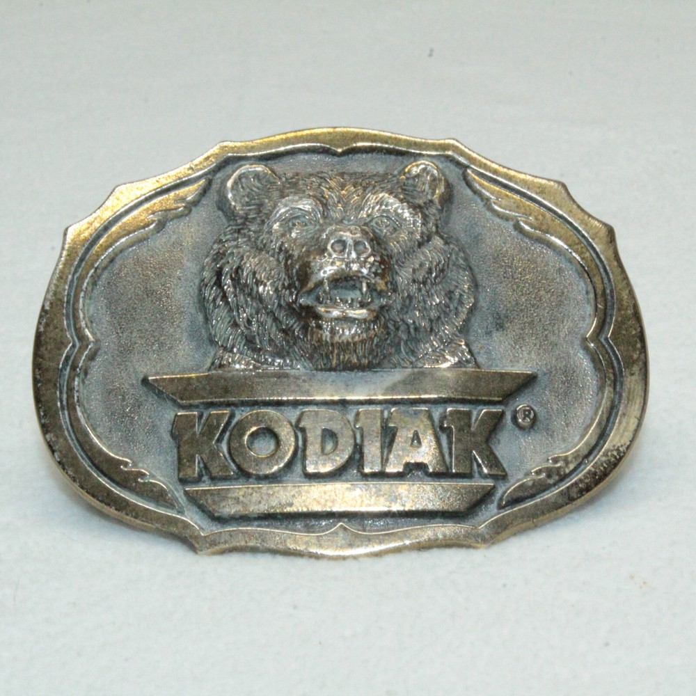VINTAGE KODIAK GRIZZLY BEAR SMOKELESS TOBACCO BRASS BELT BUCKLE (made in USA)